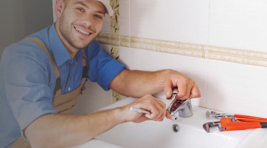 Local water heater installation in Winigan, MO